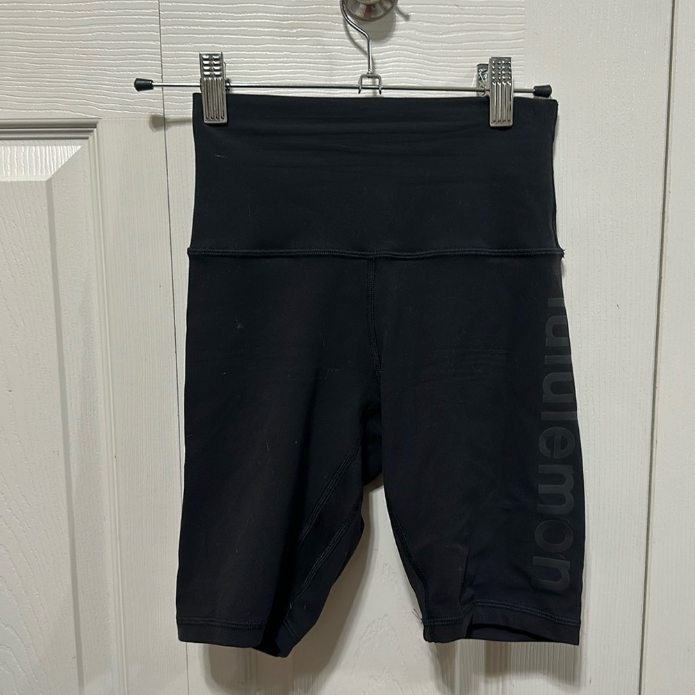 lululemon align 6” logo short